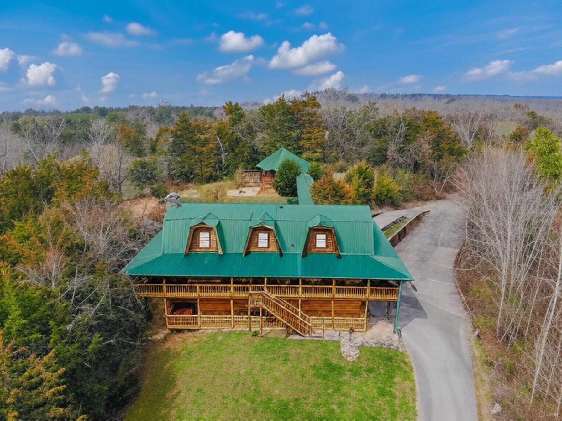 Smoky Bear Lodge With Guest House, Hot Tub, 1089 Free Tickets Each Paid Day, Dollywood And More Sevierville Luaran gambar