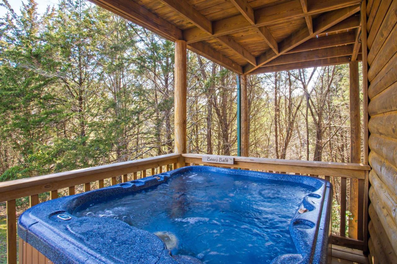 Smoky Bear Lodge With Guest House, Hot Tub, 1089 Free Tickets Each Paid Day, Dollywood And More Sevierville Luaran gambar