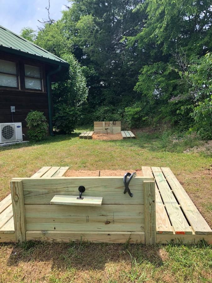 Smoky Bear Lodge With Guest House, Hot Tub, 1089 Free Tickets Each Paid Day, Dollywood And More Sevierville Luaran gambar